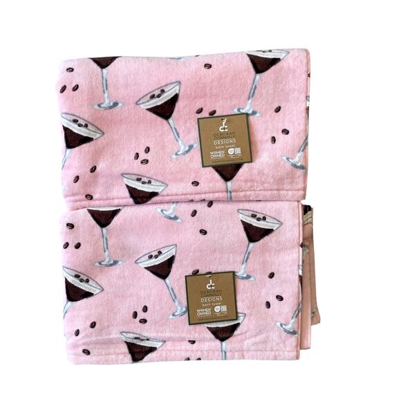 Deborah Connolly Espresso Martini Pink Velour Bath Towel 30x54 Set of 2 New - Picture 2 of 12